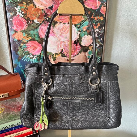 Coach Penelope Black Pebbled Leather Shoulder Bag - EUC - Picture 1 of 12
